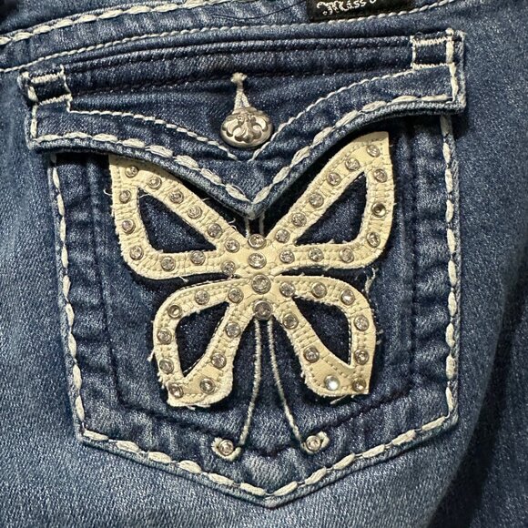 Miss Me size 30 medium blue wash zip whispered bedazzled boot cut jeans - Picture 4 of 12